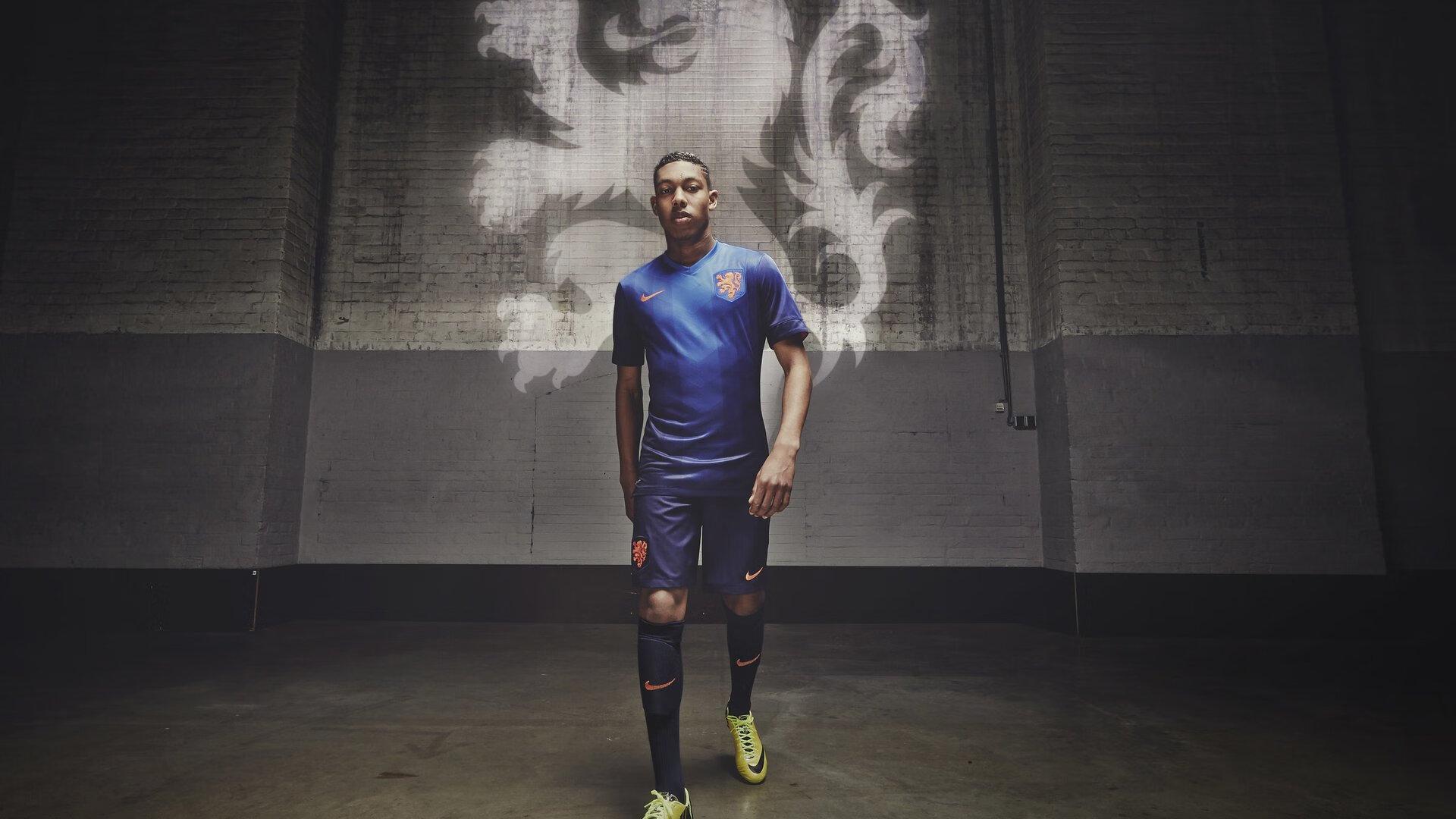 王者荣耀世界冠军杯落幕,中国战队斩获总冠军,电竞热潮再掀新高