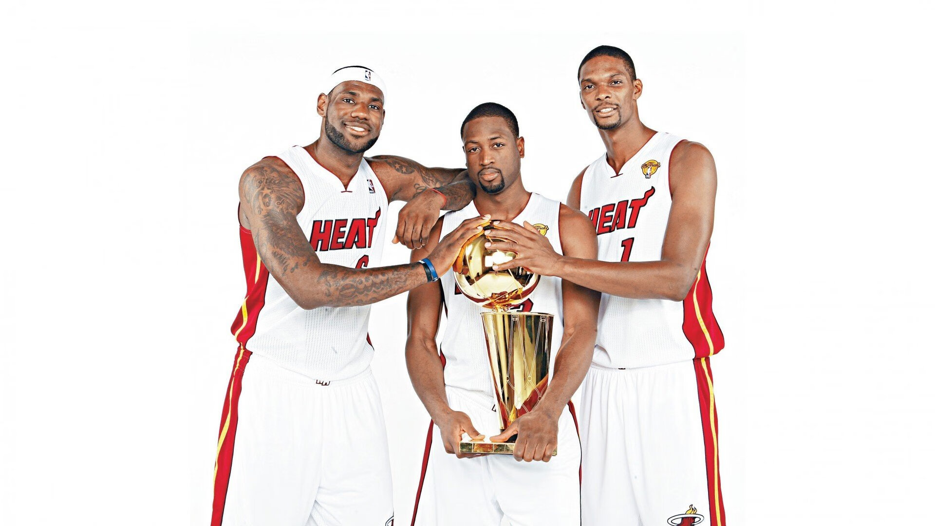 天才新星上演帽子戏法，助球队逆转夺冠！